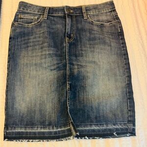 Gap Jean Skirt. Size 10. Great used condition.
